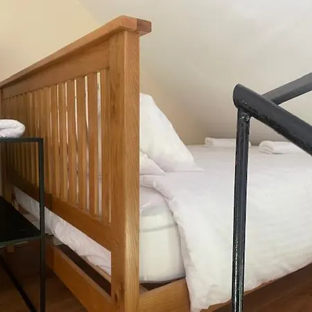 Apartment House Boutique -